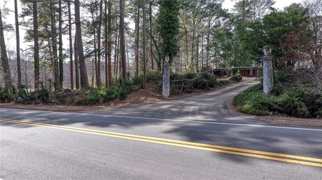 7275 Bishop Road, Fairburn, GA 30213