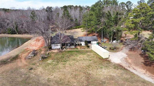 7275 Bishop Road, Fairburn, GA 30213