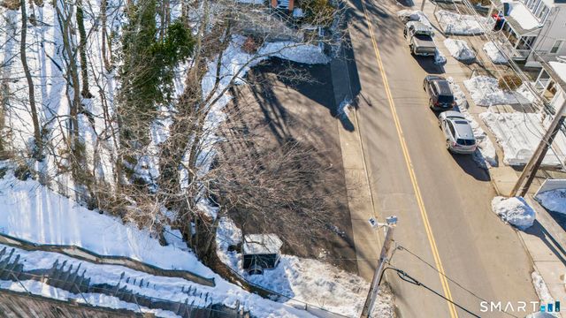 75 Taylor Avenue, Norwalk, CT 06854