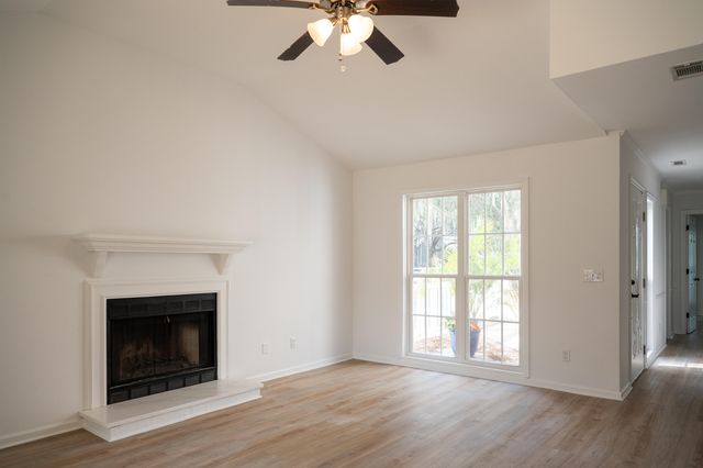 975 Harbor Oaks Drive, Charleston, SC 29412