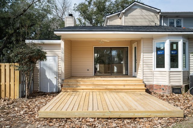 975 Harbor Oaks Drive, Charleston, SC 29412