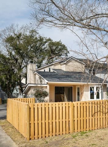 975 Harbor Oaks Drive, Charleston, SC 29412