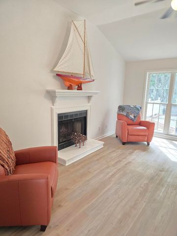 975 Harbor Oaks Drive, Charleston, SC 29412