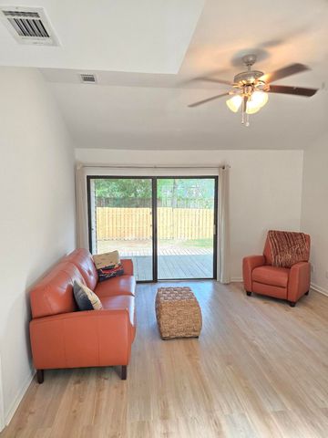 975 Harbor Oaks Drive, Charleston, SC 29412