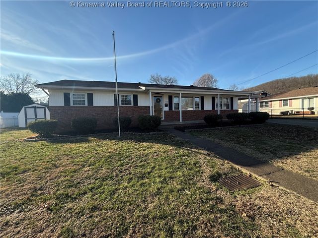 203 Sand Plant Road, St Albans, WV 25177