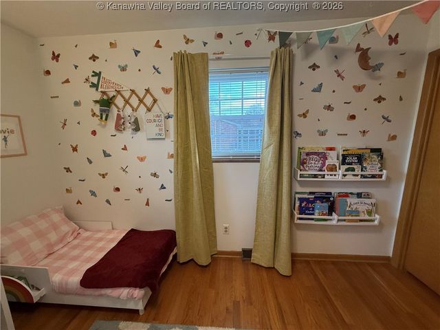 203 Sand Plant Road, St Albans, WV 25177