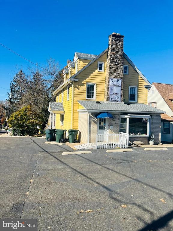 1900 OLD YORK RD, Willow Grove, PA 19090