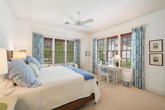 11726 SE Laurel Lane, Hobe Sound, FL 33455