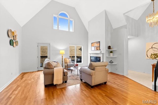 4111 W Pine Boulevard 12, St Louis, MO 63108