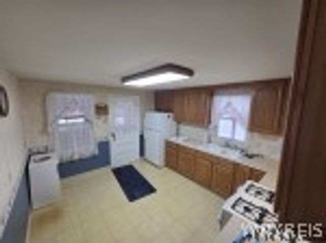 42 Ledyard Avenue, Cheektowaga, NY 14043