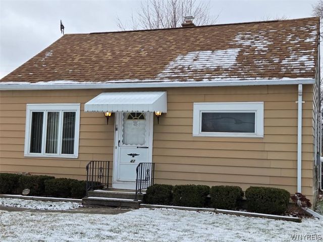 42 Ledyard Avenue, Cheektowaga, NY 14043