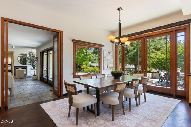 2136 Sunnybank Drive, La Canada Flintridge, CA 91011
