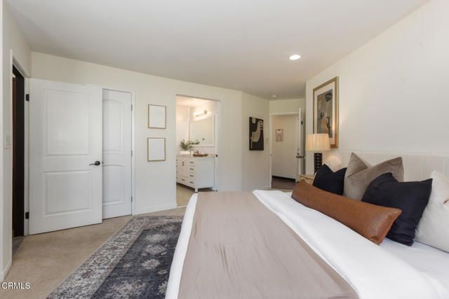 2136 Sunnybank Drive, La Canada Flintridge, CA 91011