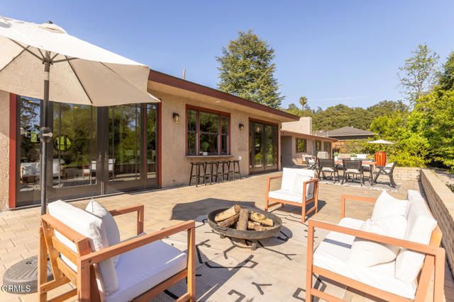 2136 Sunnybank Drive, La Canada Flintridge, CA 91011