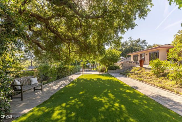 2136 Sunnybank Drive, La Canada Flintridge, CA 91011