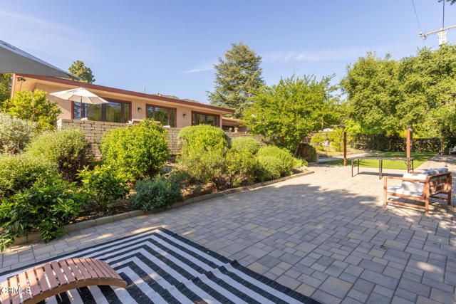 2136 Sunnybank Drive, La Canada Flintridge, CA 91011