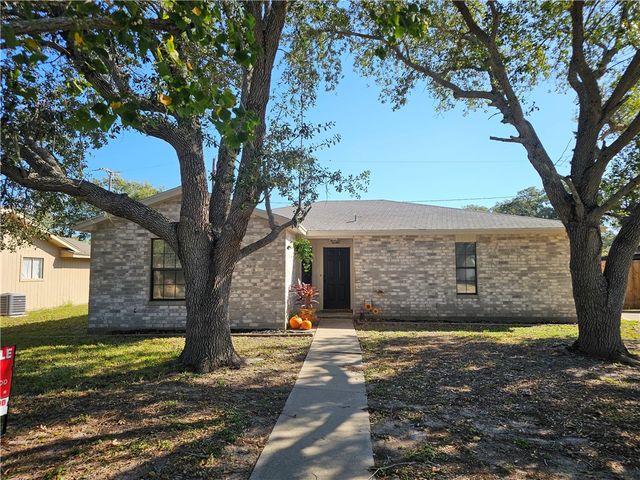 2112 Capeheart, Ingleside, TX 78362