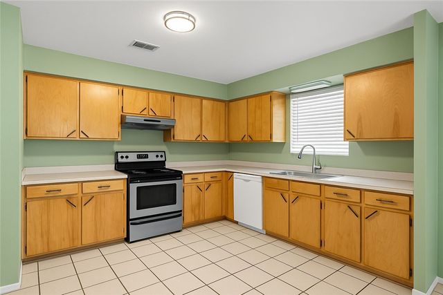 2112 Capeheart, Ingleside, TX 78362