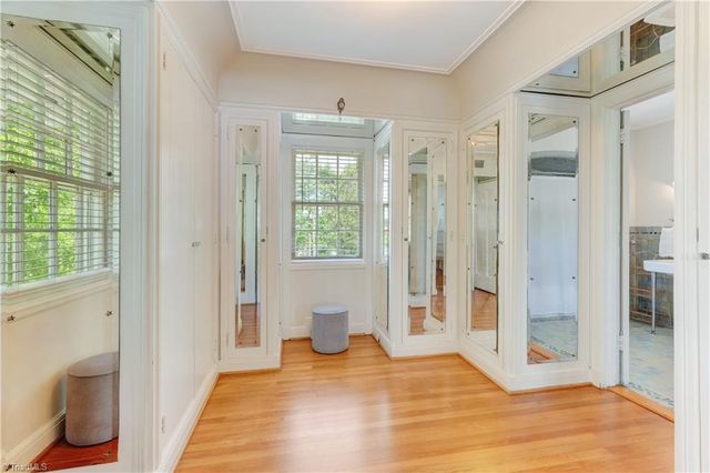 17 E Main Street, Thomasville, NC 27360