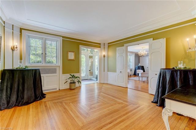 17 E Main Street, Thomasville, NC 27360