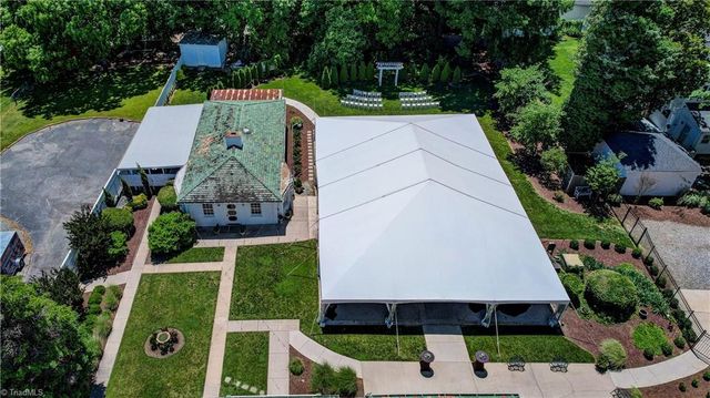 17 E Main Street, Thomasville, NC 27360