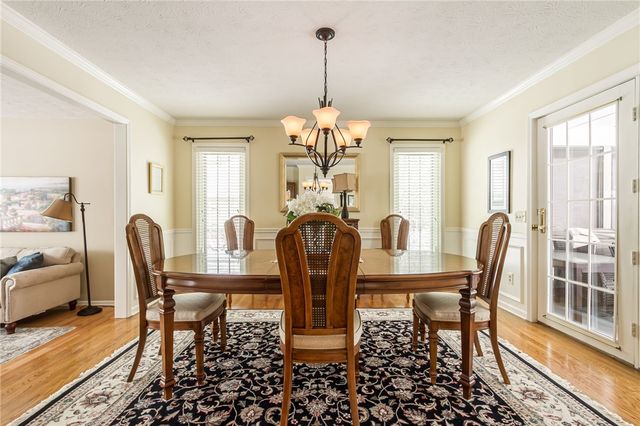 6 Claret Drive, Perinton, NY 14450