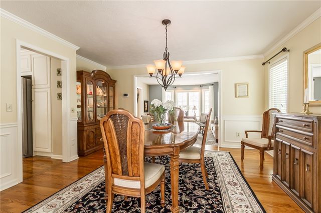 6 Claret Drive, Perinton, NY 14450