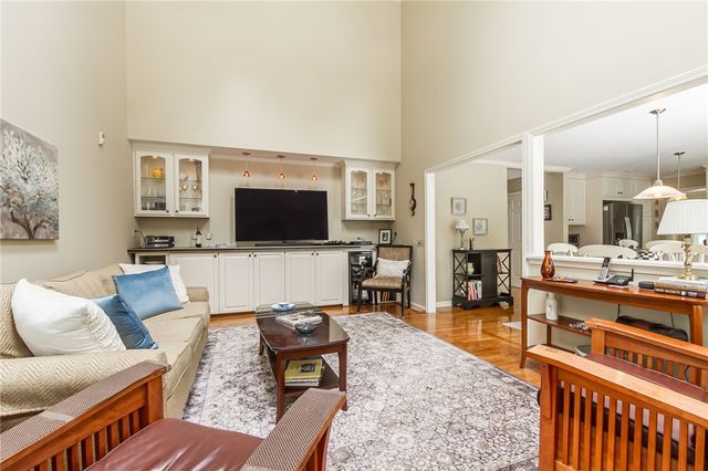 6 Claret Drive, Perinton, NY 14450