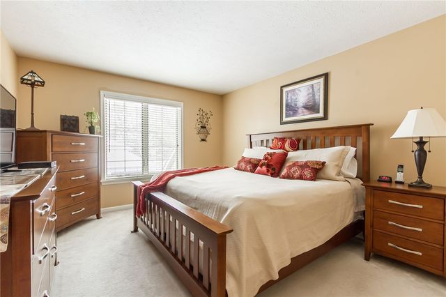 6 Claret Drive, Perinton, NY 14450