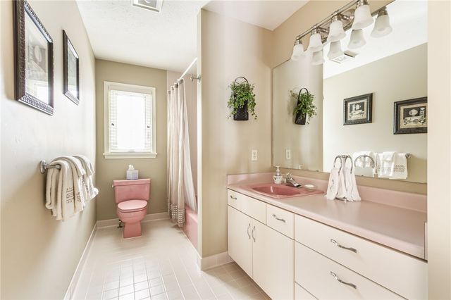 6 Claret Drive, Perinton, NY 14450