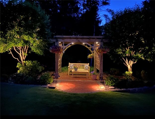 6 Claret Drive, Perinton, NY 14450