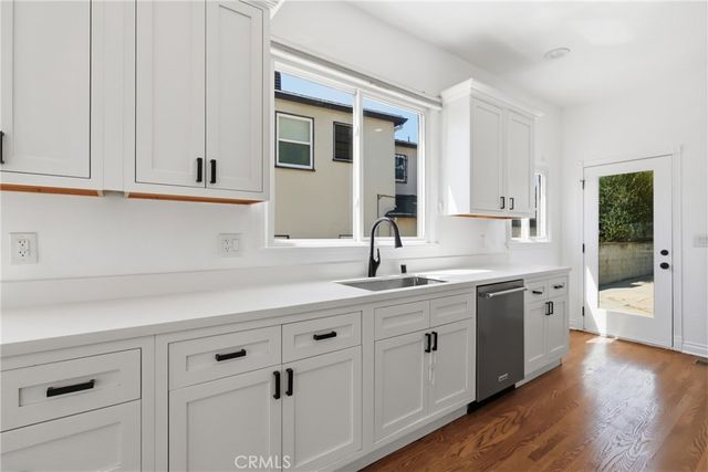 5005 Chesley, Los Angeles, CA 90043
