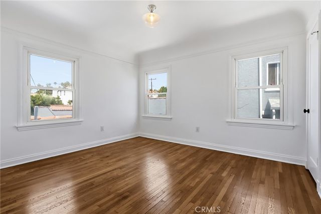 5005 Chesley, Los Angeles, CA 90043