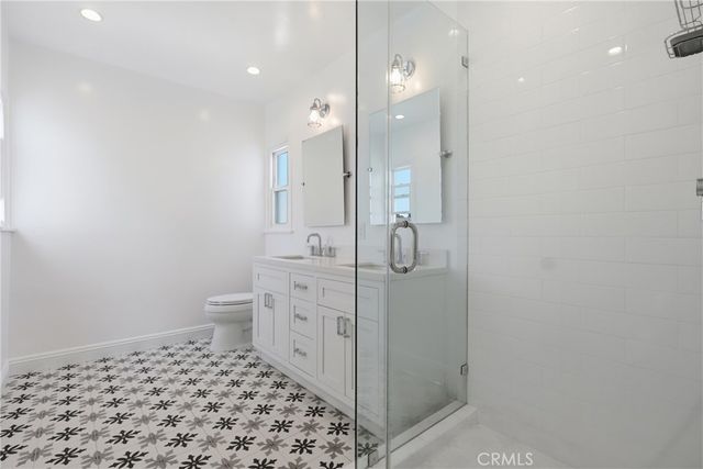 5005 Chesley, Los Angeles, CA 90043