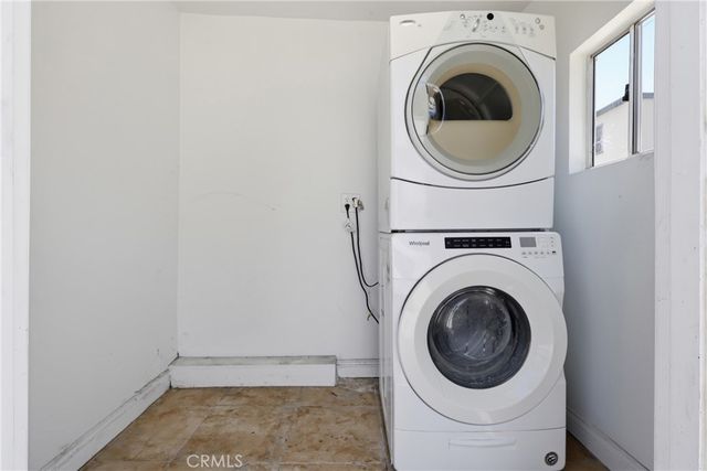 5005 Chesley, Los Angeles, CA 90043