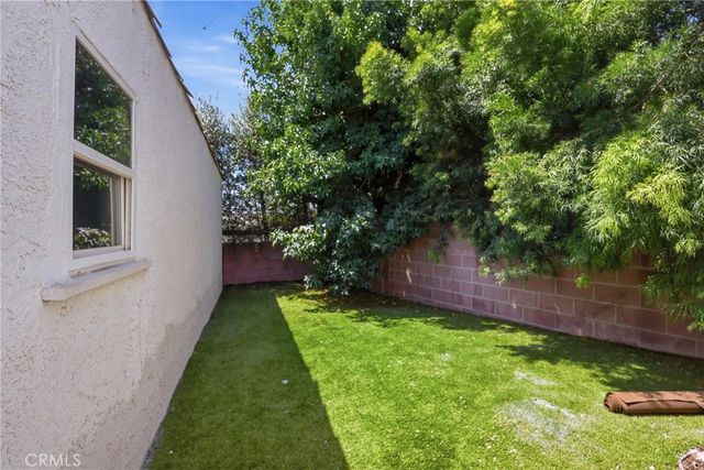 5005 Chesley, Los Angeles, CA 90043