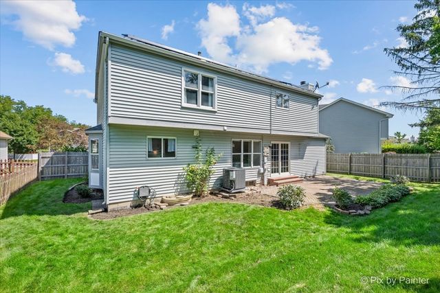 344 Yorkshire Drive, Mundelein, IL 60060