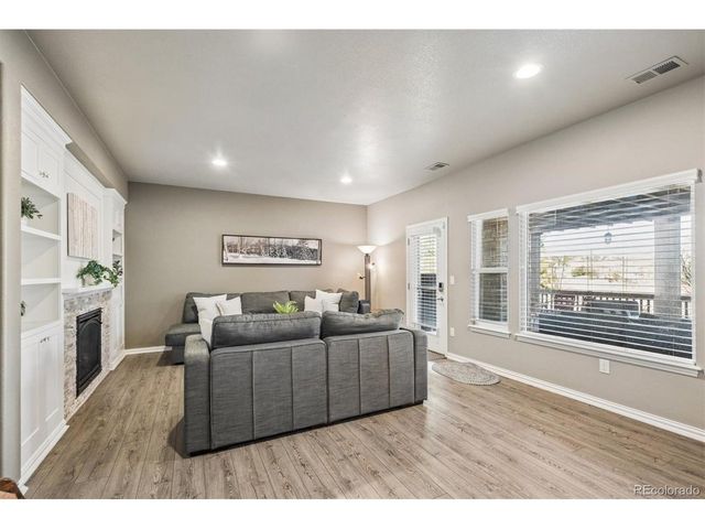 23963 E Roxbury Pl, Aurora, CO 80016