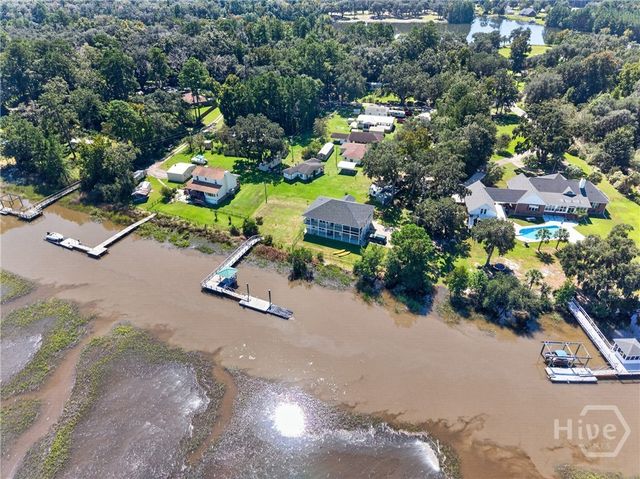 73 Ocean Road, Midway, GA 31320