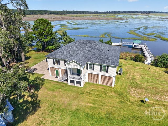 73 Ocean Road, Midway, GA 31320
