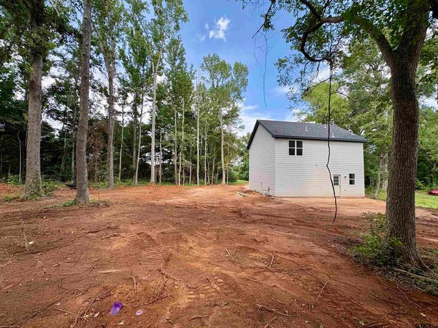 325 Royal Dr, Bullard, TX 75757