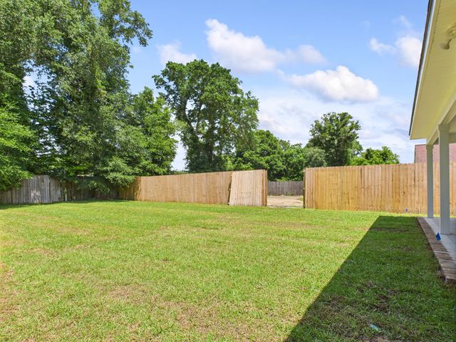 19 A Bayview Drive, Shalimar, FL 32579