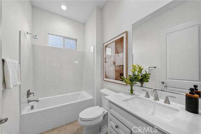 21219 Currant Ct, Chatsworth (los Angeles), CA 91311