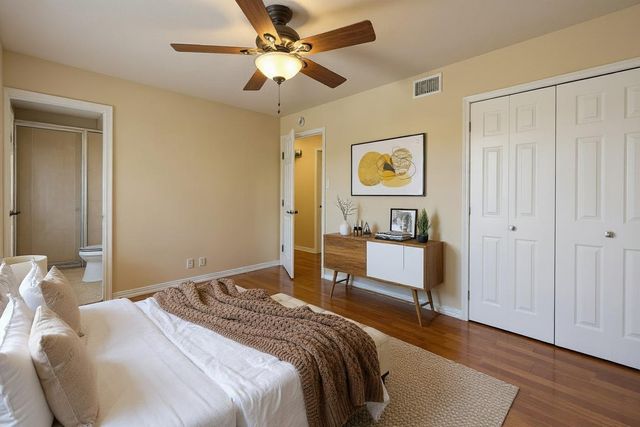 8307 Stillwood LN, Austin, TX 78757