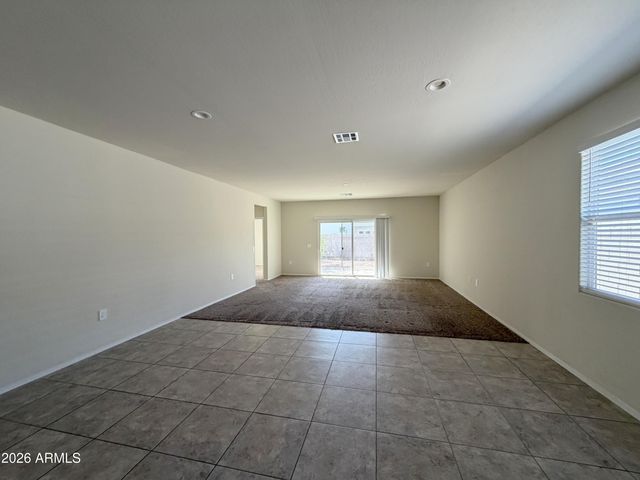 4637 W NUTMEG Avenue, Coolidge, AZ 85128