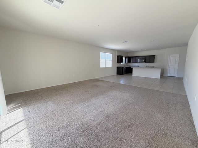 4637 W NUTMEG Avenue, Coolidge, AZ 85128