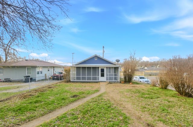 107 E WORLEY ST, Columbia, MO 65203