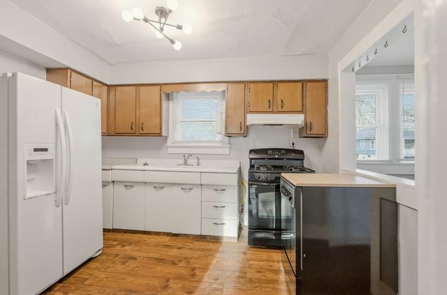 107 E WORLEY ST, Columbia, MO 65203