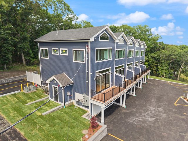 53 Packards Ln 3, Quincy, MA 02169