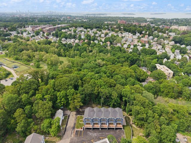 53 Packards Ln 3, Quincy, MA 02169